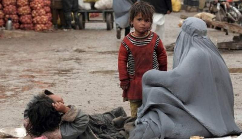 کمیسیون حقوق بشر: دولت نامشروع در افغانستان باعث فقر گسترده شده‌است