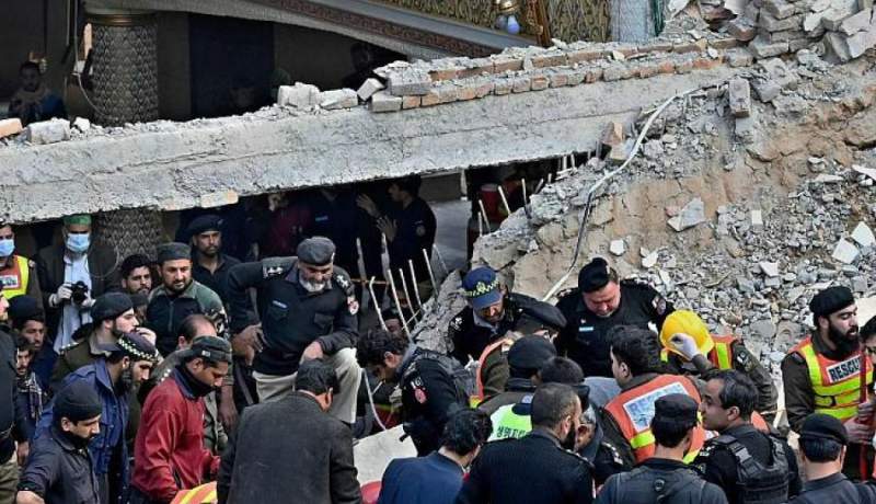 90 تن در انفجار پاکستان کشته شدند
